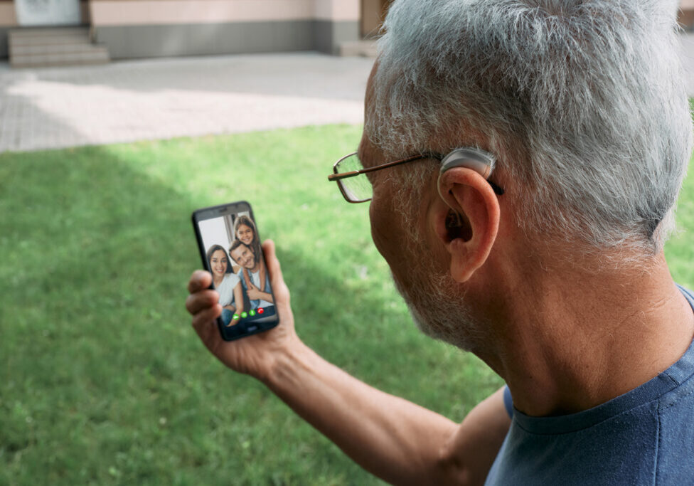 hearing-aid-family